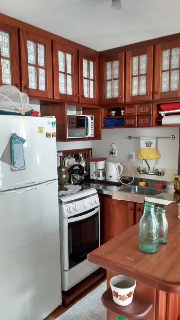 Condominio Floresta Negra Apartamento